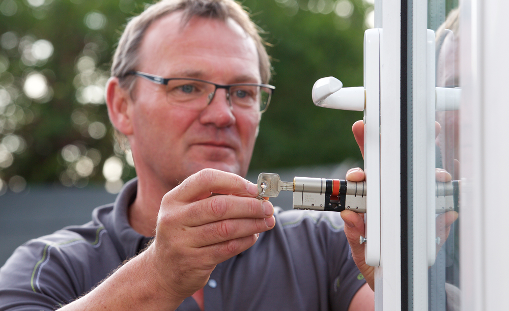 Landlord locksmith services